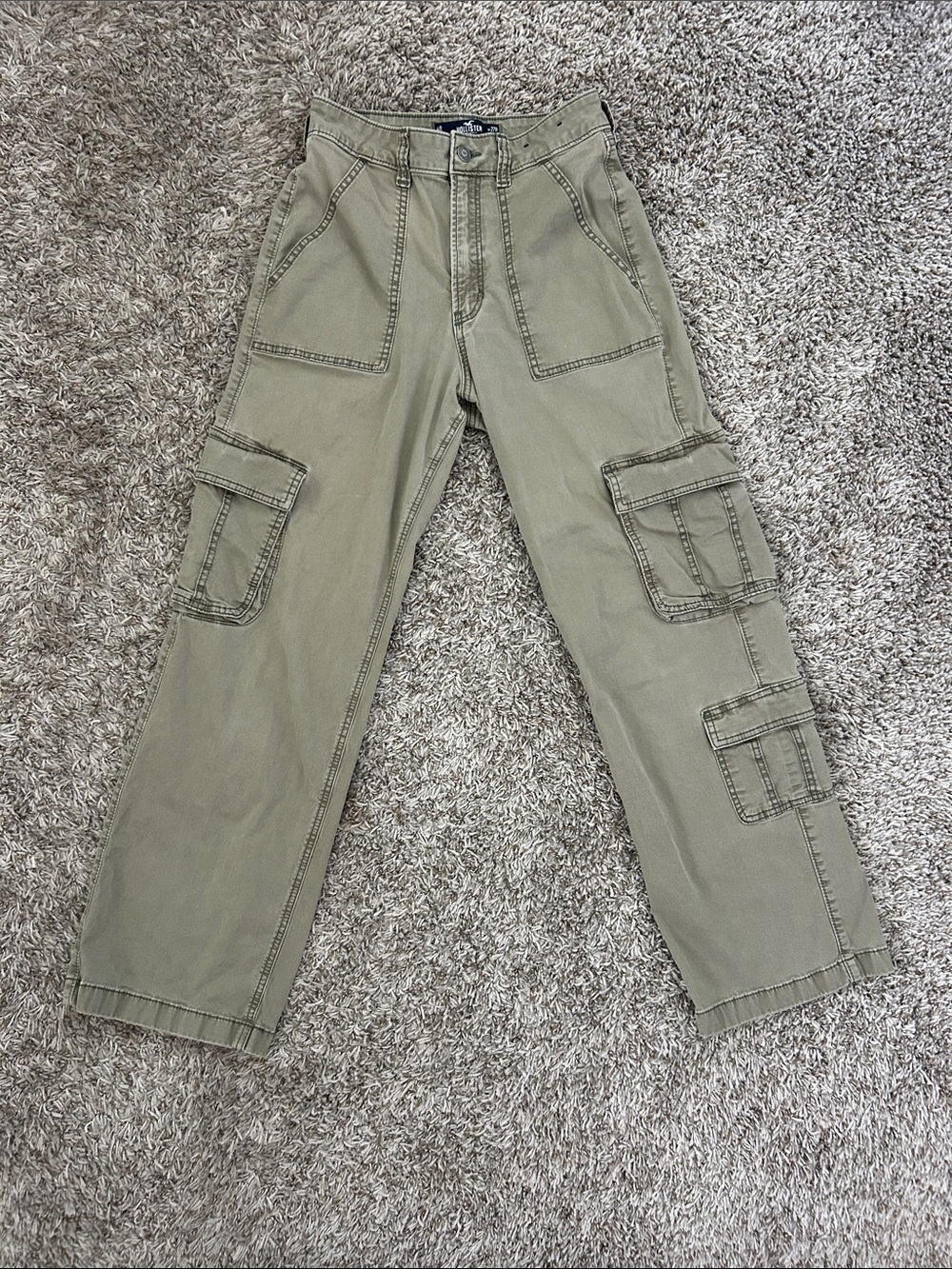 Hollister Olive Green Straight-Leg Cargo Pants